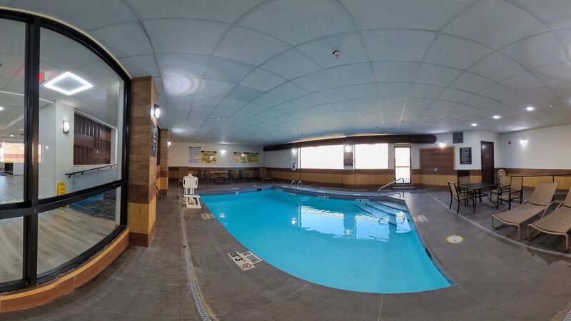 360-degree preview of the indoor swimming pool